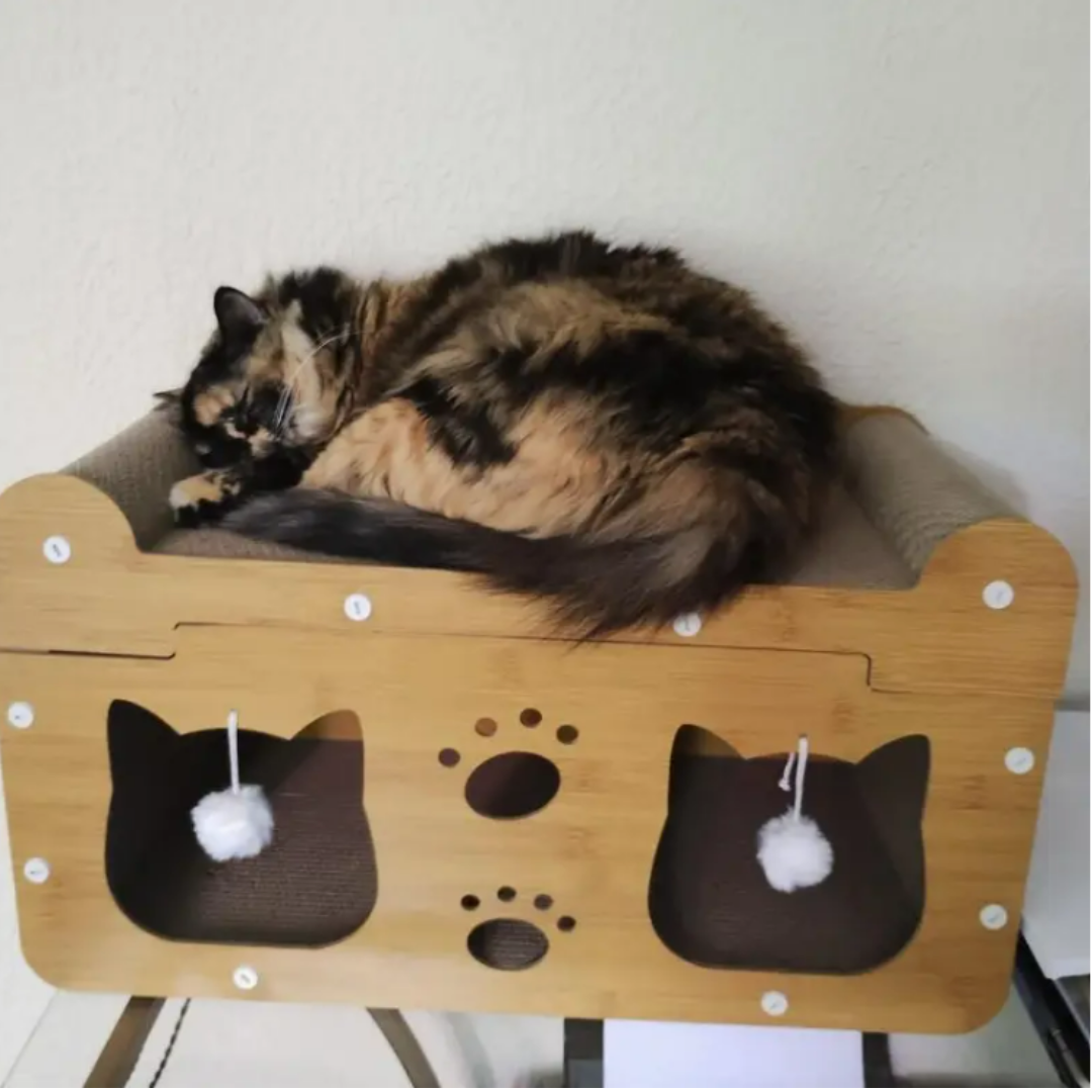 Cat House with hanging toys 51 x 24 x 30cm