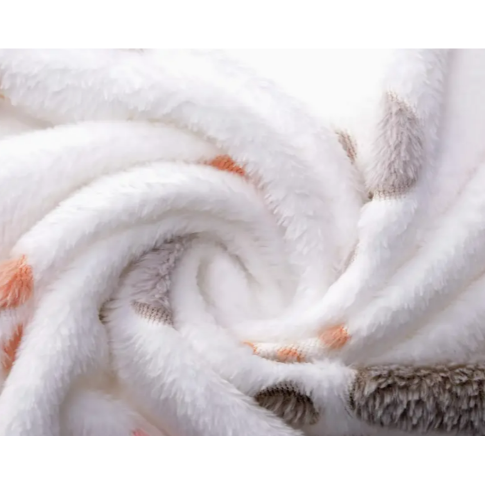 Super Soft White Pet Blanket 105 x 75cm