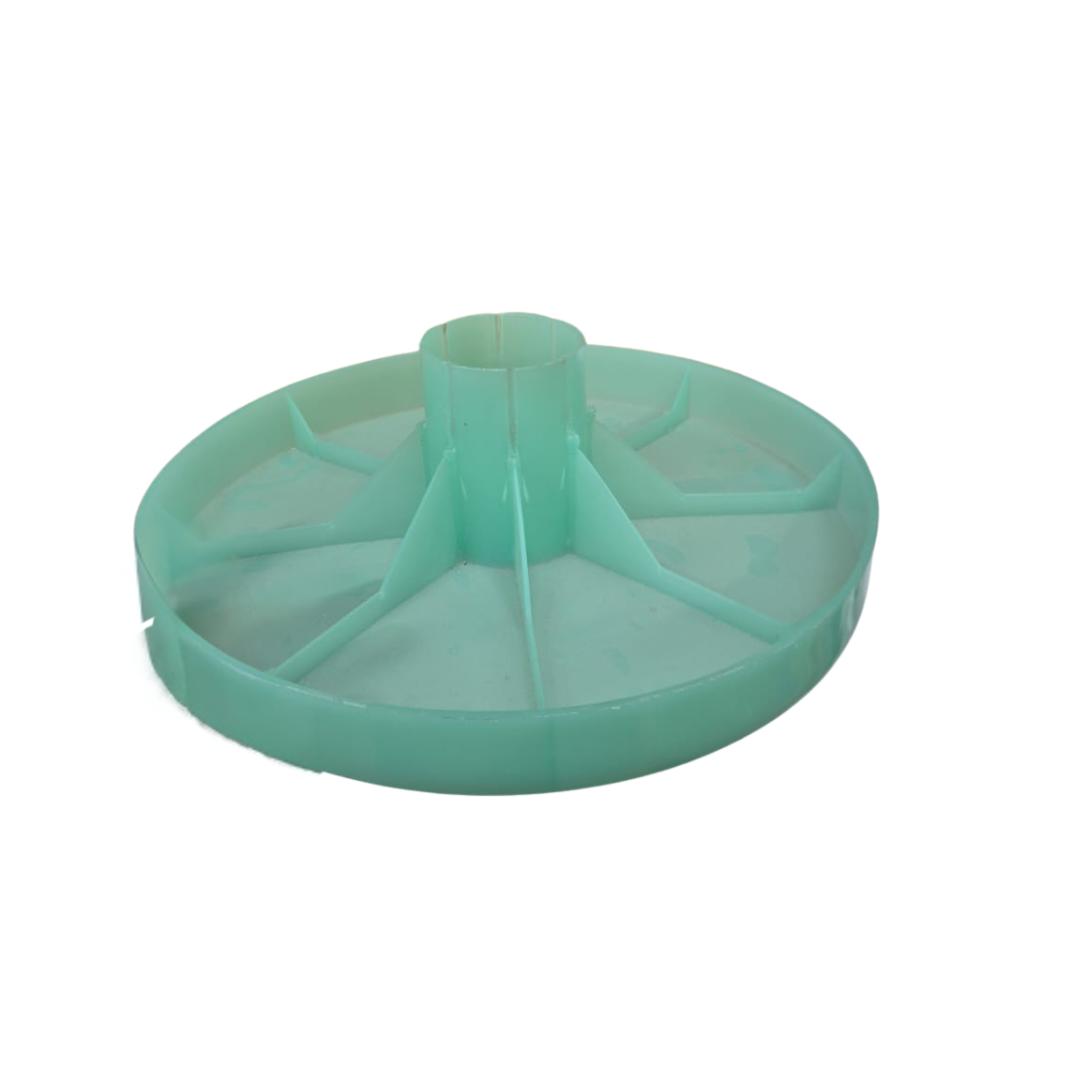 Outdoor Water Feeder (Excludes bottle)