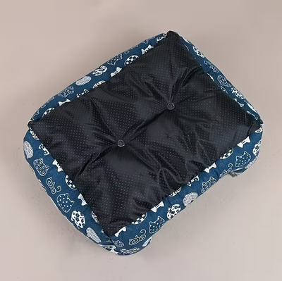 Small Pet Bed 45 x 35cm