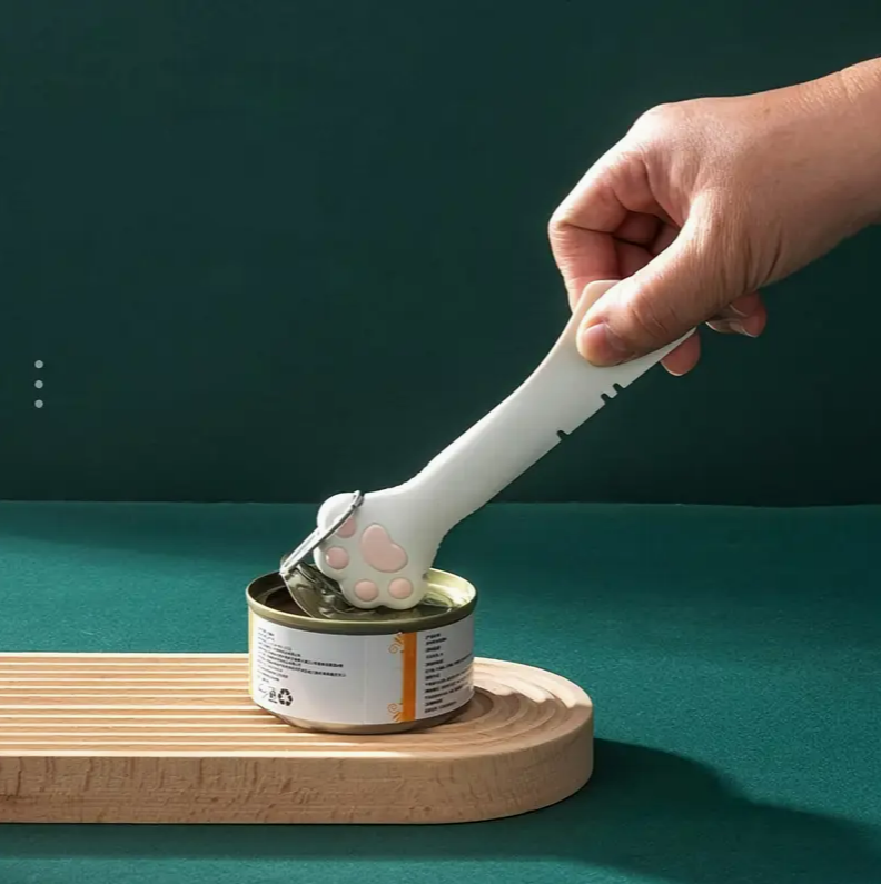 فتاحة علب/ملعقة من السيليكون مع غطاء للعلبة